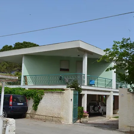 Casa Vacanze Via Taormina 8 * Fontane Bianche